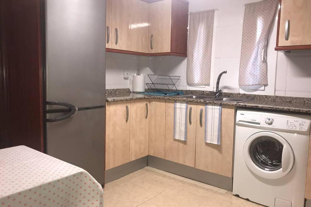 Apartamento en la playa de Calafell. Barcelona Exterior foto
